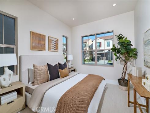 109 Oakstone , Irvine, CA