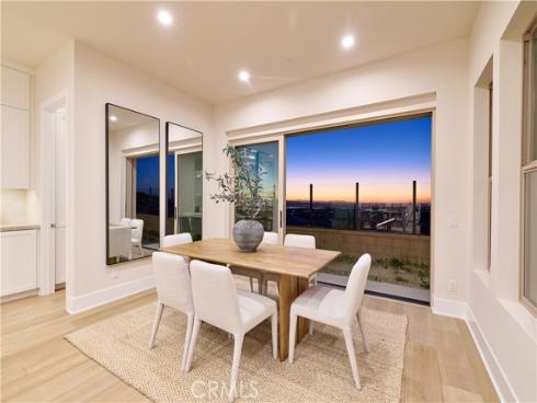 109 Oakstone , Irvine, CA