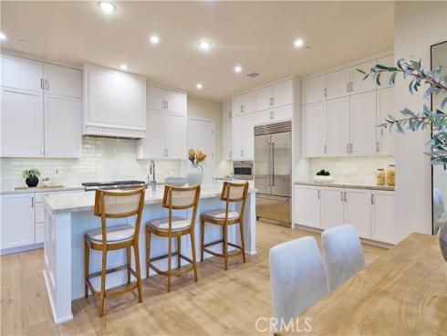 109 Oakstone , Irvine, CA