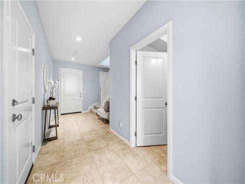 125  Island Coral  , Irvine, CA