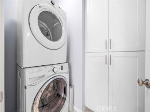 125  Island Coral  , Irvine, CA