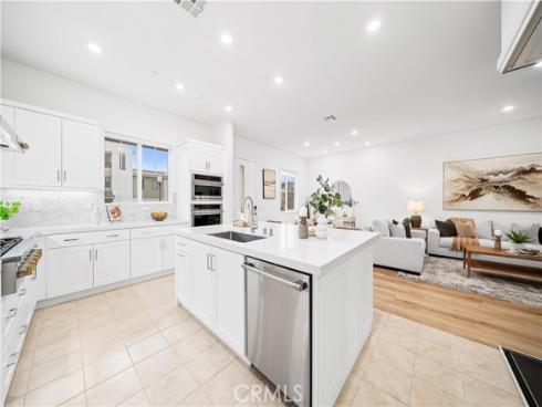 121 Yugen , Irvine, CA