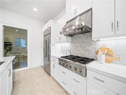 121 Yugen , Irvine, CA