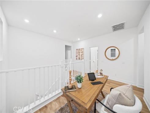 121 Yugen , Irvine, CA