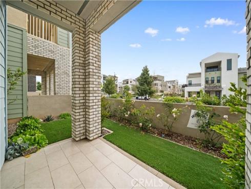 121 Yugen , Irvine, CA