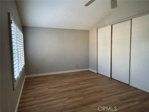 14 Wakefield , Irvine, CA