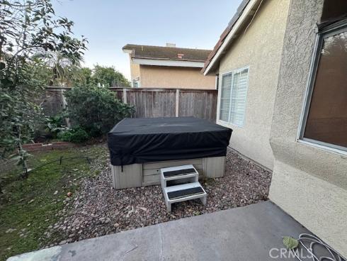 14 Wakefield , Irvine, CA