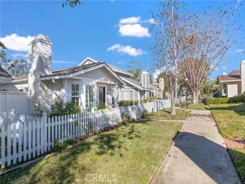 7 Spring Buck , Irvine, CA