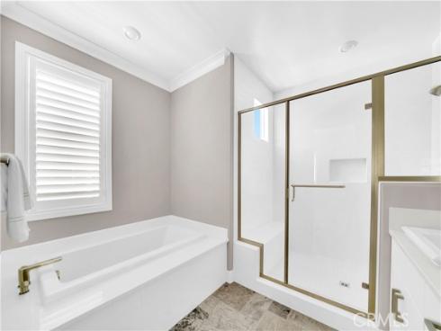 249 Chorus , Irvine, CA