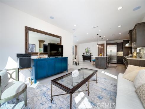 126 Brambles , Irvine, CA