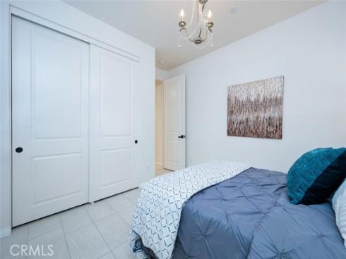 126 Brambles , Irvine, CA