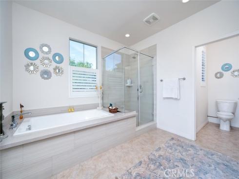 126 Brambles , Irvine, CA