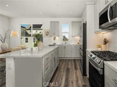 201 Lynx , Irvine, CA