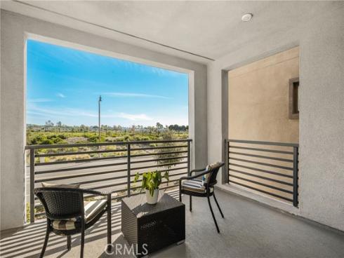 201 Lynx , Irvine, CA