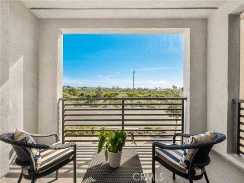 201 Lynx , Irvine, CA