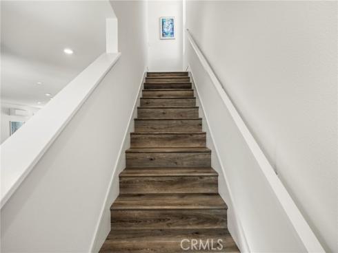 201 Lynx , Irvine, CA