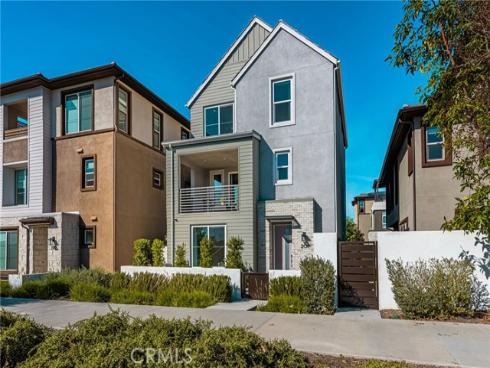 201 Lynx , Irvine, CA
