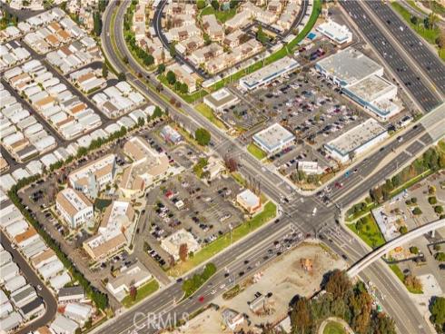 81 Strawberry Grv , Irvine, CA