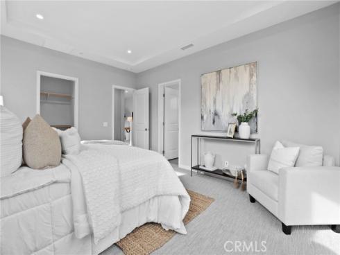 152 Newburry , Irvine, CA