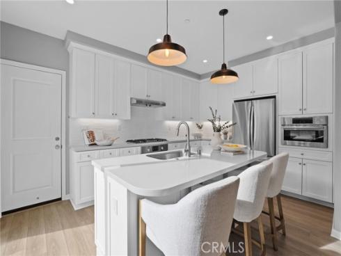 152 Newburry , Irvine, CA