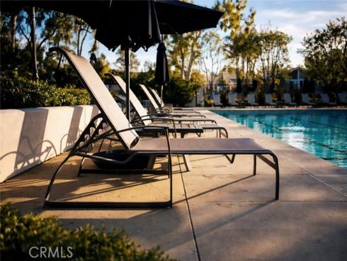 123 Willowbend , Irvine, CA