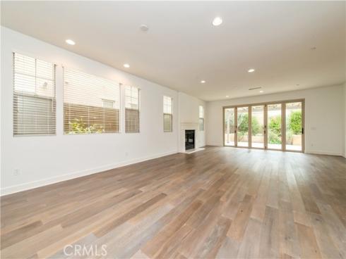 105 Tomato Springs , Irvine, CA