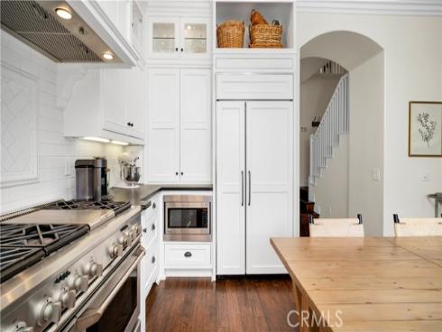 90 Winslow , Irvine, CA