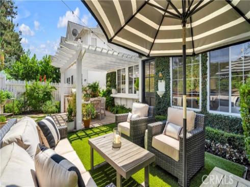 90 Winslow , Irvine, CA