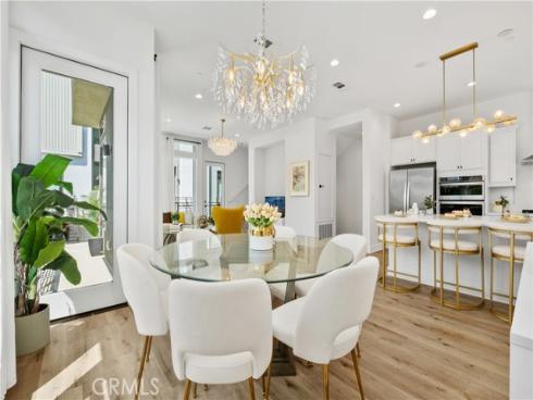 154 Keeper , Irvine, CA