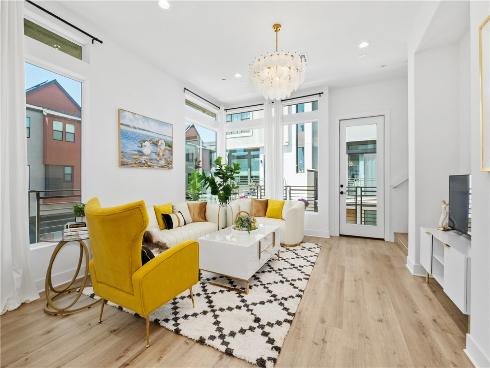 154 Keeper , Irvine, CA