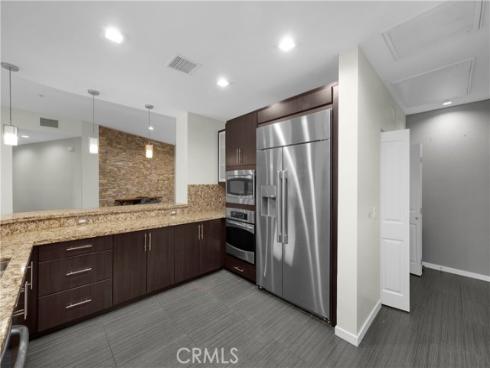 21 Gramercy 220 , Irvine, CA