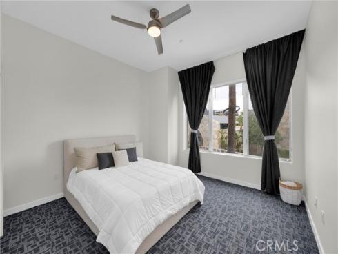 21 Gramercy 220 , Irvine, CA