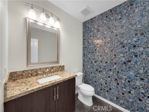 21 Gramercy 220 , Irvine, CA