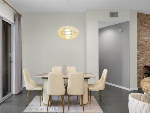 21 Gramercy 220 , Irvine, CA