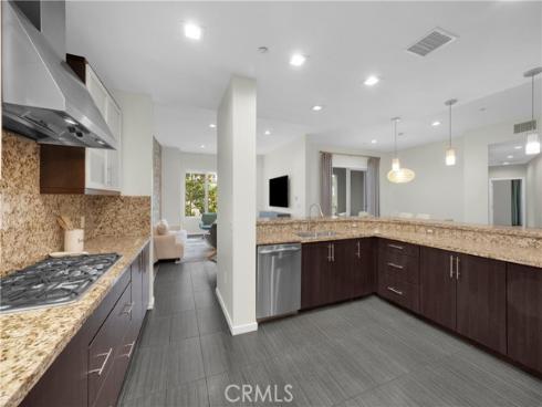 21 Gramercy 220 , Irvine, CA