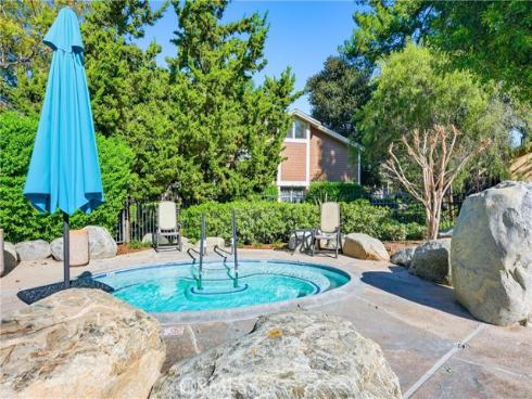 85 Lakepines , Irvine, CA