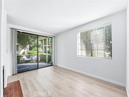 85 Lakepines , Irvine, CA