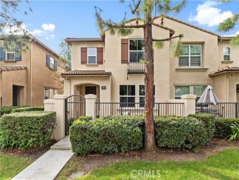 74  Trailing Vine  , Irvine, CA