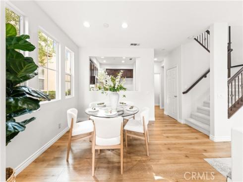 74  Trailing Vine  , Irvine, CA