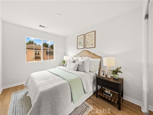 74  Trailing Vine  , Irvine, CA