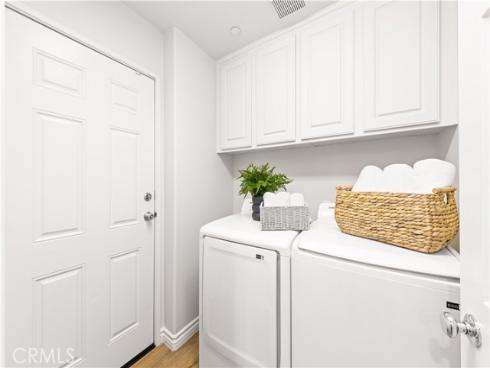 74  Trailing Vine  , Irvine, CA