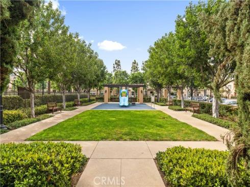 74  Trailing Vine  , Irvine, CA