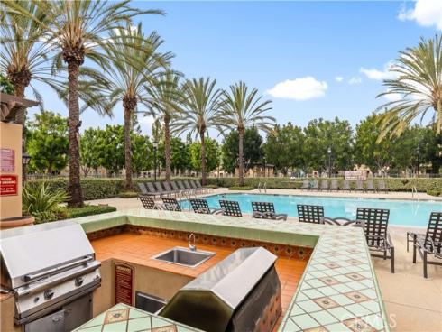 74  Trailing Vine  , Irvine, CA