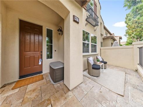 74  Trailing Vine  , Irvine, CA