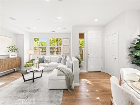 74  Trailing Vine  , Irvine, CA