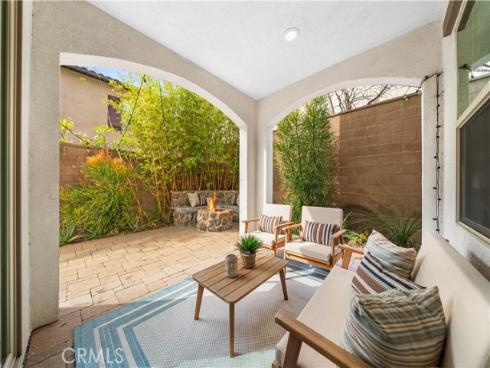 102 Yellow Pine , Irvine, CA