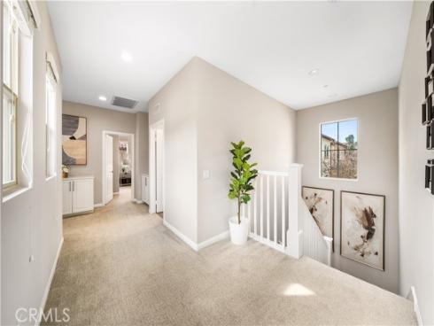 102 Yellow Pine , Irvine, CA