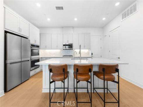 9335 Astor , Irvine, CA