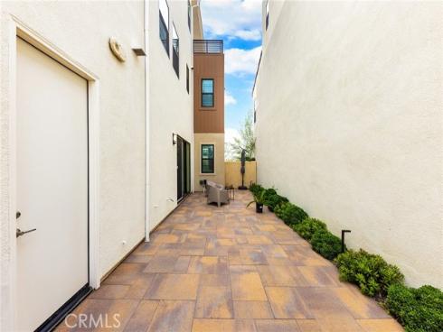 9335 Astor , Irvine, CA