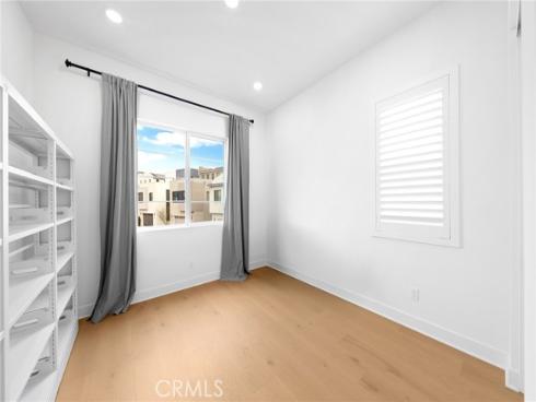 9335 Astor , Irvine, CA